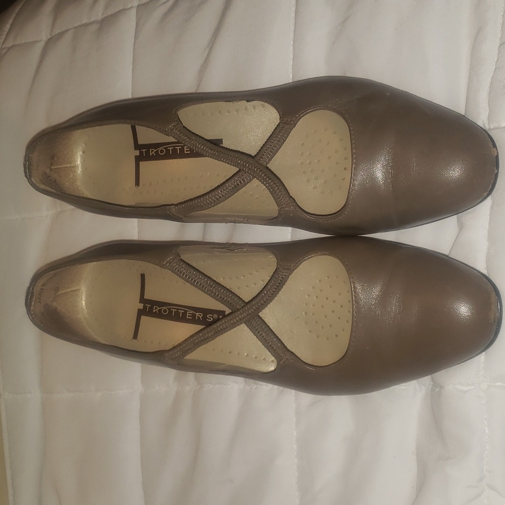 Trotters womens shoes size 7